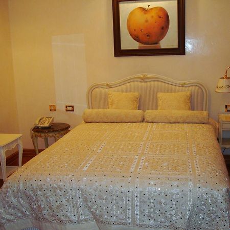 Villa Jelena Belgrade Room photo